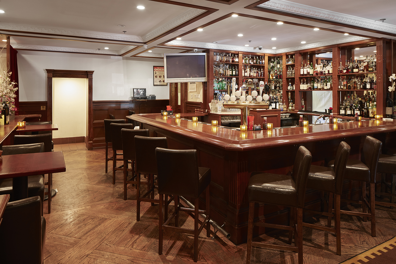 Benjamins Steakhouse Gallery | Steakhouse in Westchester